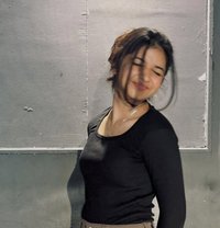 Anushka - puta in Indore