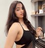 Anushka - puta in Kalyan Photo 1 of 1