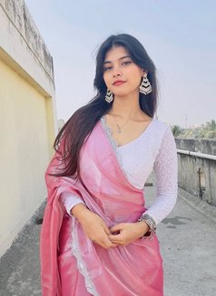 Anushka - escort in Kolkata Photo 4 of 4
