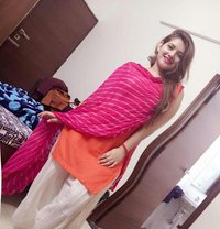Anushka Escort Service - Male escort in Udaipur
