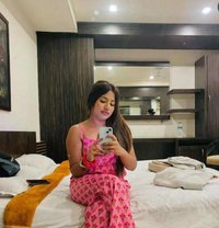 Anushka Escorts - escort in Gandhidham