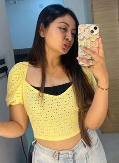 Anushka Escorts Service and Cell Girls S - puta in Bhubaneshwar Photo 2 of 3