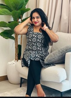 Anushka Escorts Service and Cell Girls S - puta in Chandigarh Photo 2 of 2