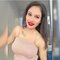 Anushka Escorts Service and Cell Girls S - puta in Thiruvananthapuram Photo 2 of 4
