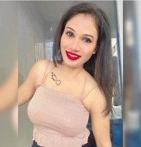Anushka Escorts Service and Cell Girls S - puta in Thiruvananthapuram