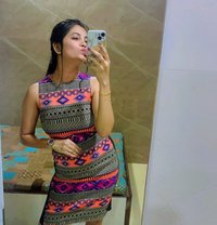 Anushka Escorts Service and Cell Girls S - puta in Vadodara