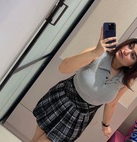 Anushka Escorts Service - puta in Rajkot