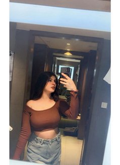 Anushka Gupta Available Now - escort in Gurgaon Photo 1 of 4