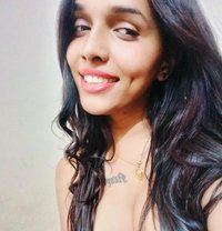 Anushka - escort in Ahmedabad Photo 16 of 17