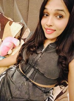 Anushka - escort in Ahmedabad Photo 19 of 20