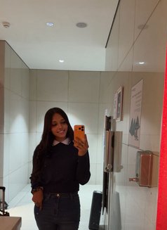 Anushka - escort in Ahmedabad Photo 4 of 24