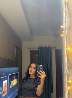 Anushka - escort in Ahmedabad Photo 10 of 24