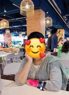 Anushka - escort in Bangalore Photo 3 of 4