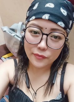 Anushka - escort in Bangalore Photo 2 of 4