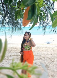 Anushka - puta in Candolim, Goa Photo 1 of 3