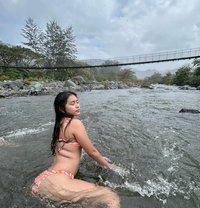 Anushka - puta in Candolim, Goa
