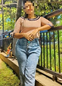 Anushka - puta in Chennai Photo 4 of 10