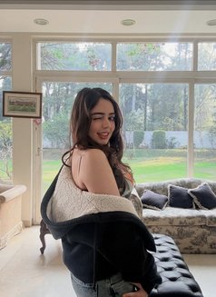 Anushka - escort in Chennai Photo 2 of 3