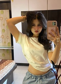 Anushka - escort in Chennai Photo 3 of 3