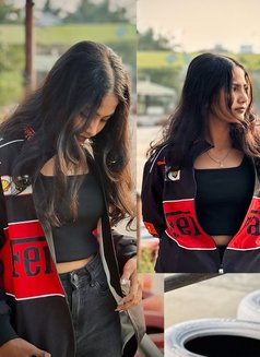 Anushka - escort in Chennai Photo 1 of 3