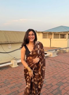 Anushka - escort in Chennai Photo 2 of 3
