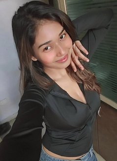 Anushka - escort in Coimbatore Photo 2 of 3