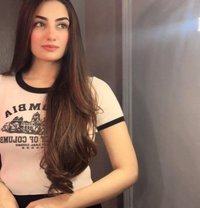 Anushka - puta in Dubai