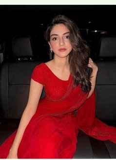 Verifie high profile indian & Russian - puta in Gurgaon Photo 2 of 5