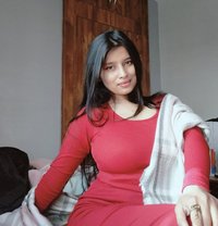 Anushka - puta in Hyderabad