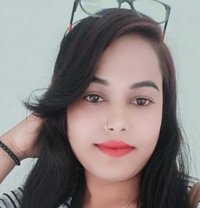 Anushka - puta in Chennai Photo 1 of 2