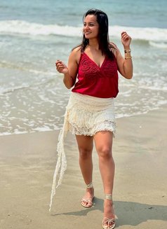 Anushka - escort in Hyderabad Photo 1 of 3
