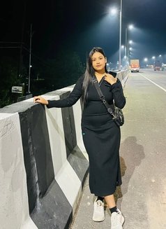 Anushka - escort in Indore Photo 2 of 4