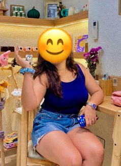 Arushi - escort in Mumbai Photo 1 of 2