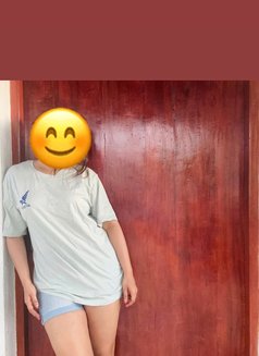 Anushka - escort in Mumbai Photo 2 of 3