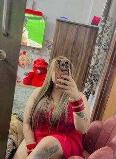 Anushka🥰 - escort in Noida Photo 3 of 6
