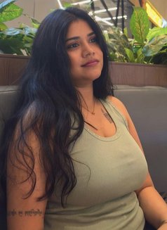 Anushka - escort in Pattaya Photo 3 of 3