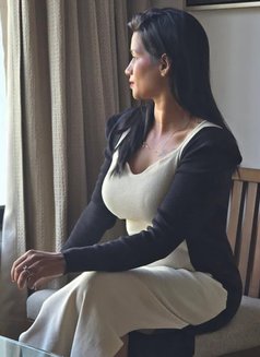 Anushka - escort in Pattaya Photo 1 of 3
