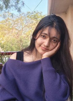 Anushka - escort in Pune Photo 1 of 4