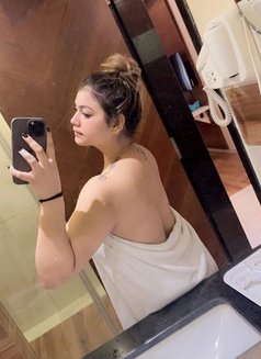 Anushka - escort in Surat Photo 5 of 5