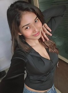 Anushka - escort in Visakhapatnam Photo 2 of 3