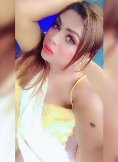 Anushka - Acompañantes transexual in Varanasi Photo 6 of 13