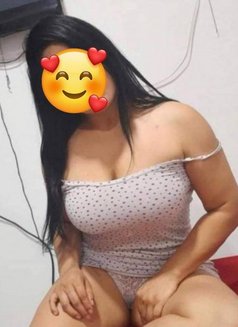 Anushka & Jaanu Tamil lesbians - escort in Colombo Photo 7 of 10