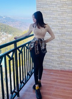 Anushka,Outcalls - puta in New Delhi Photo 3 of 3