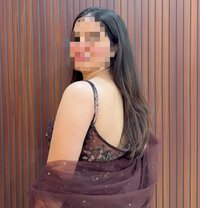 Anushka Cam & Meet 100% - puta in Hyderabad Photo 16 of 21