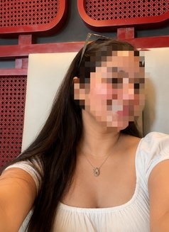 Anushka Patel Cam & Meet ~ Active 100% - puta in Hyderabad Photo 10 of 14
