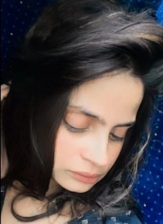 Anushka Real Meet & Cam Service - puta in Noida Photo 3 of 3