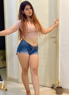 Anushka Singh - escort in Dubai Photo 2 of 3