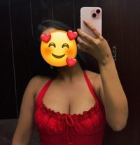 Anusika❣️nude cam& real meet avail 🤍2 - escort in Hyderabad Photo 3 of 4