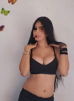 Anuska - escort in Hyderabad Photo 1 of 3