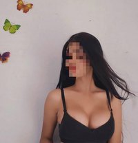 Anuska - escort in Hyderabad Photo 2 of 3
